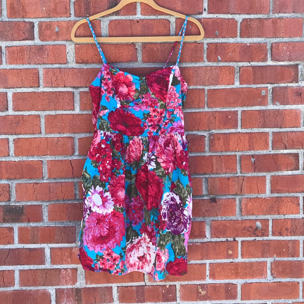 Floral dress!